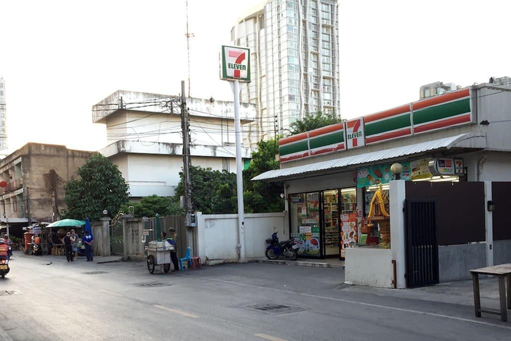 1Br Condo 5 Min To Bts 1000Mbps Fiber Wi-Fi Bangkok Extérieur photo